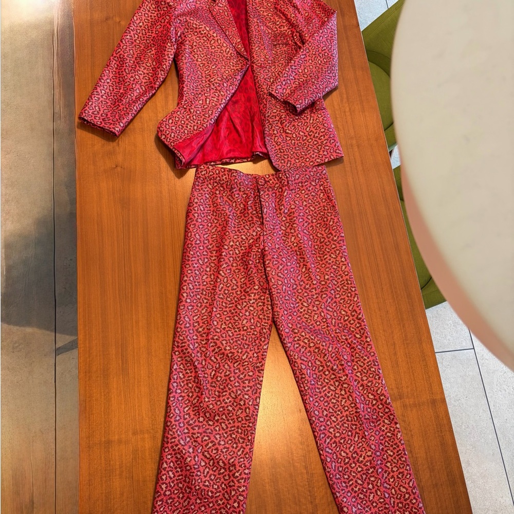 SERIOUS Clothing — Vintage Red Leopard Print Men’s 2pc Suit ❤️‍🔥🐆 - Picture 5 of 9